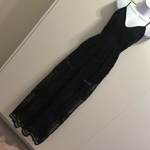 Floral lace overlay maxi dress w/ romper lining